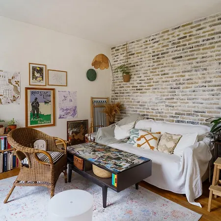 Contemporary 1bd Hopital Saint Louis * Paris